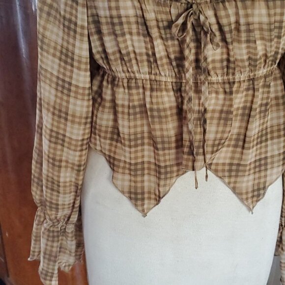 Charming plaid crop top CUTE - Picture 9 of 10